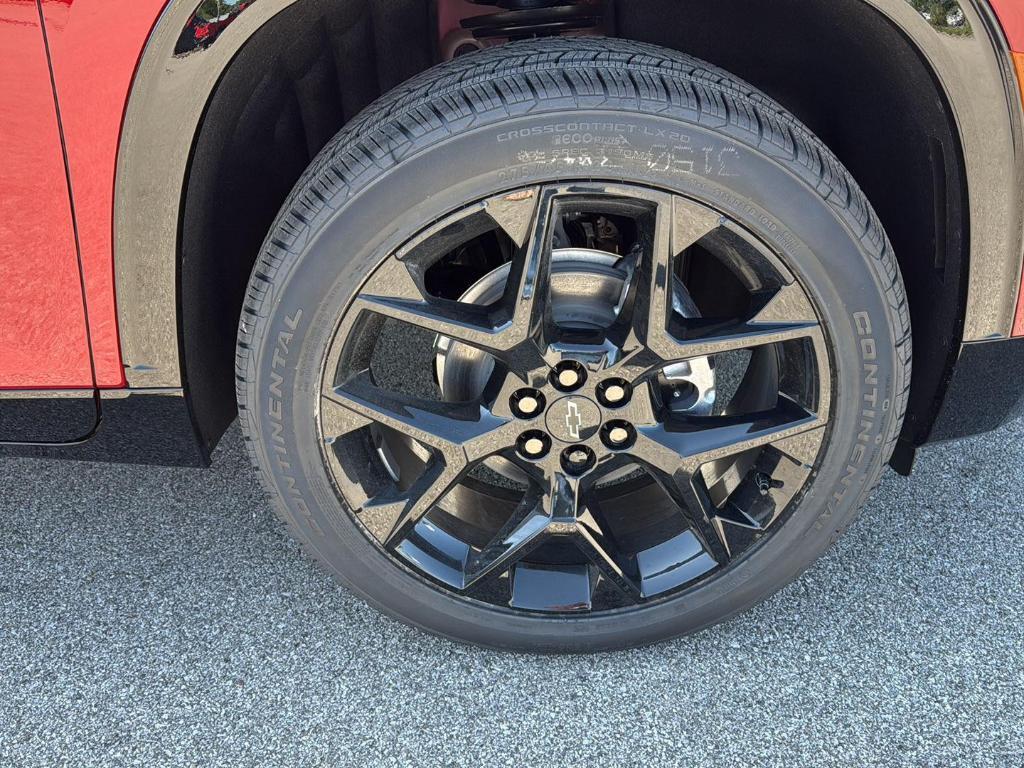 new 2025 Chevrolet Traverse car, priced at $58,800