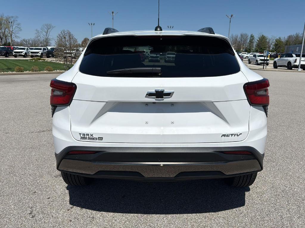 new 2025 Chevrolet Trax car, priced at $26,980