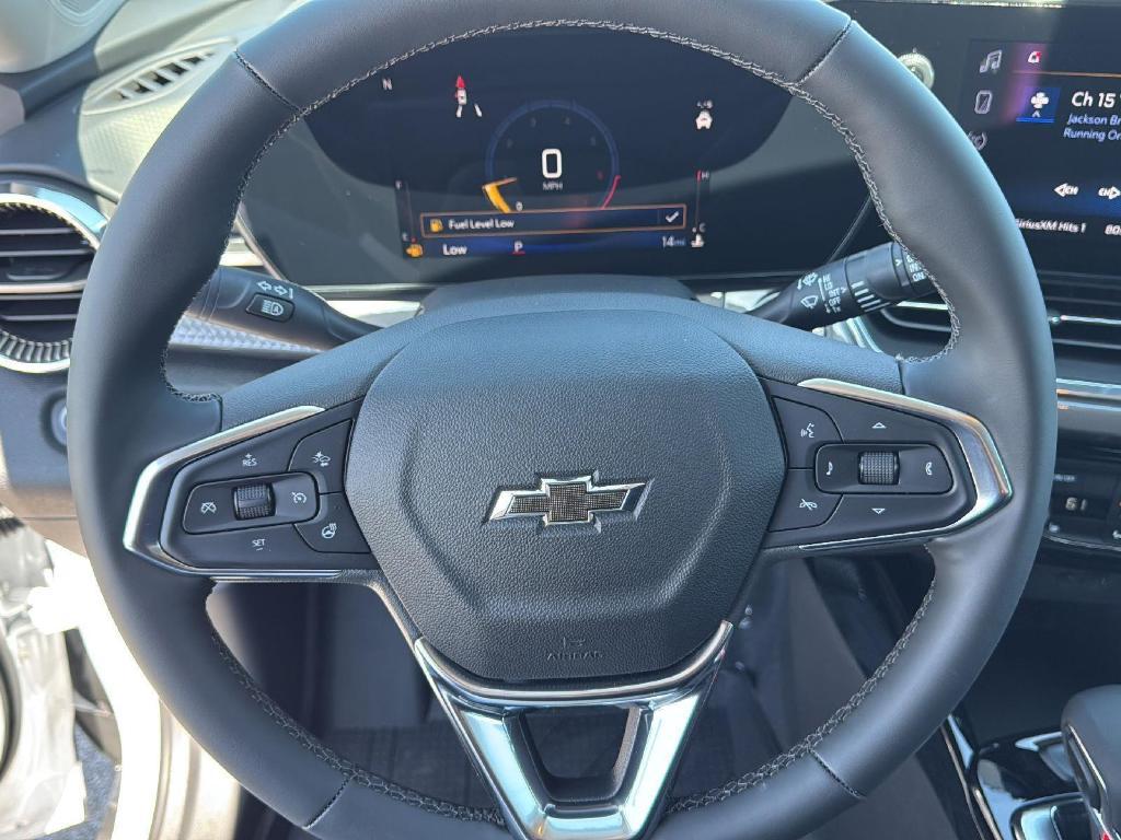 new 2025 Chevrolet Trax car, priced at $26,980