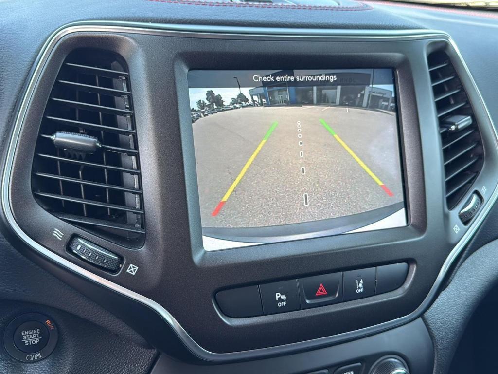 used 2022 Jeep Cherokee car, priced at $28,495
