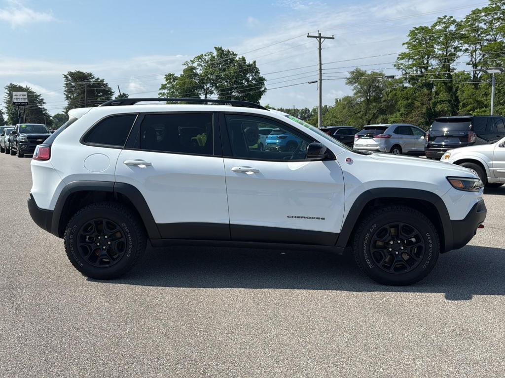 used 2022 Jeep Cherokee car, priced at $28,495
