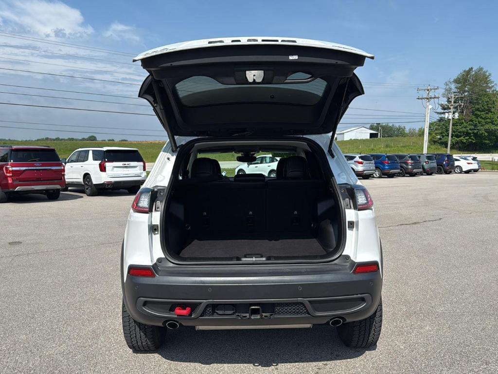 used 2022 Jeep Cherokee car, priced at $28,495