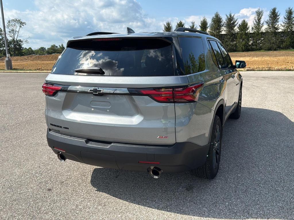 used 2023 Chevrolet Traverse car, priced at $42,995