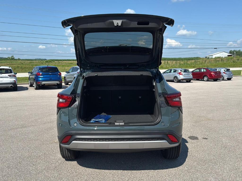 new 2025 Chevrolet Trax car, priced at $25,485