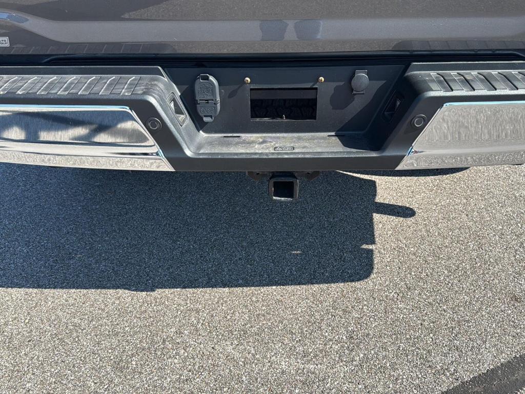 used 2021 Ford F-150 car, priced at $37,995