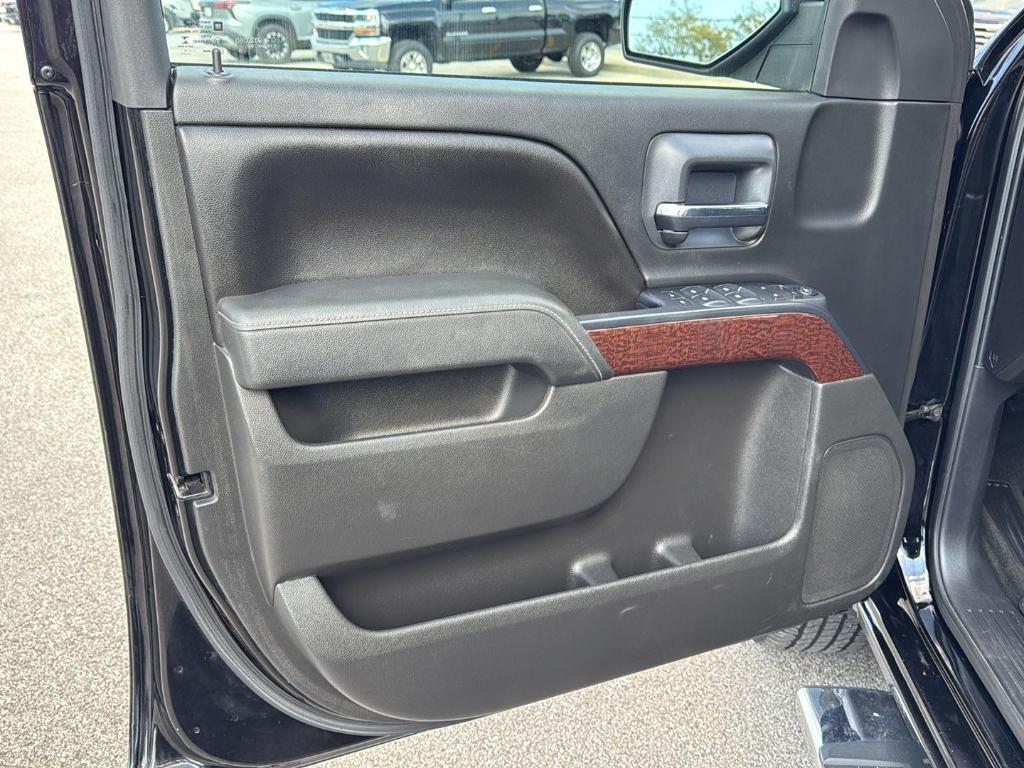 used 2015 GMC Sierra 1500 car, priced at $22,745