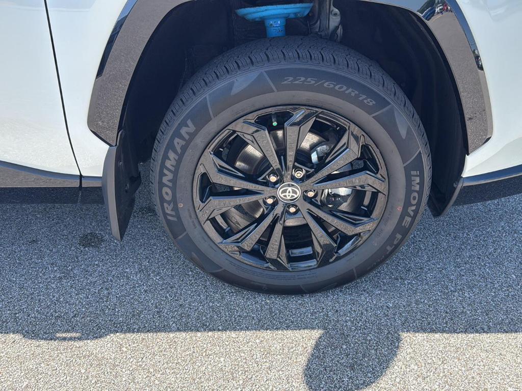 used 2022 Toyota RAV4 Hybrid car, priced at $28,500