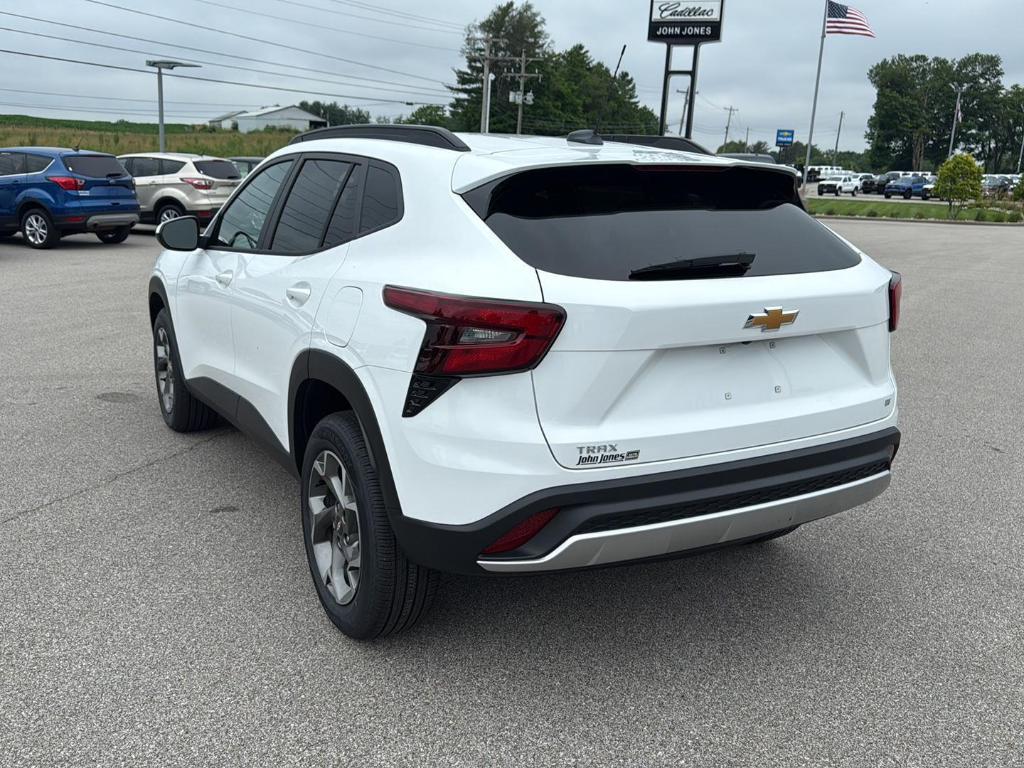 new 2025 Chevrolet Trax car, priced at $24,135