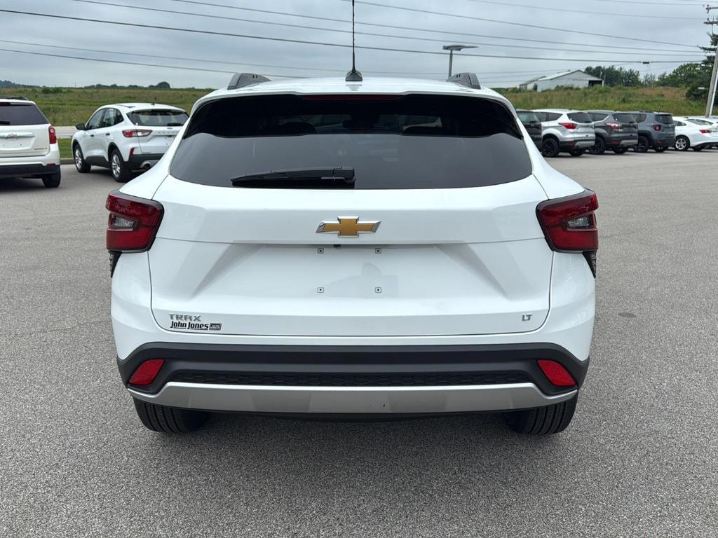 new 2025 Chevrolet Trax car, priced at $24,135