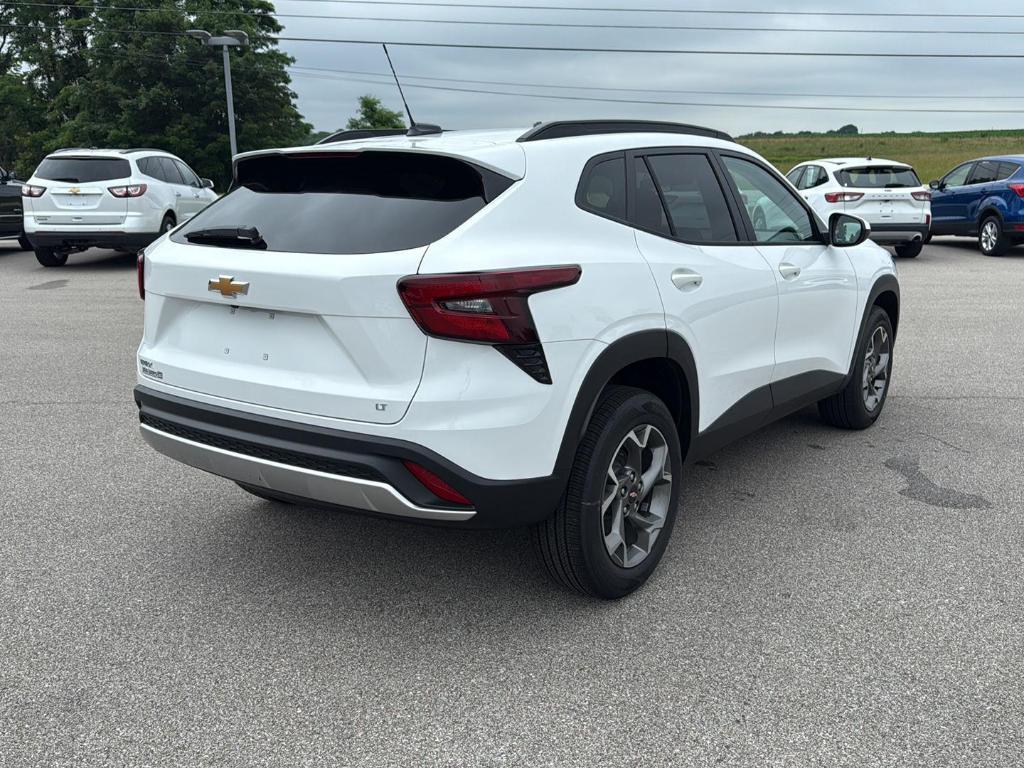 new 2025 Chevrolet Trax car, priced at $24,135