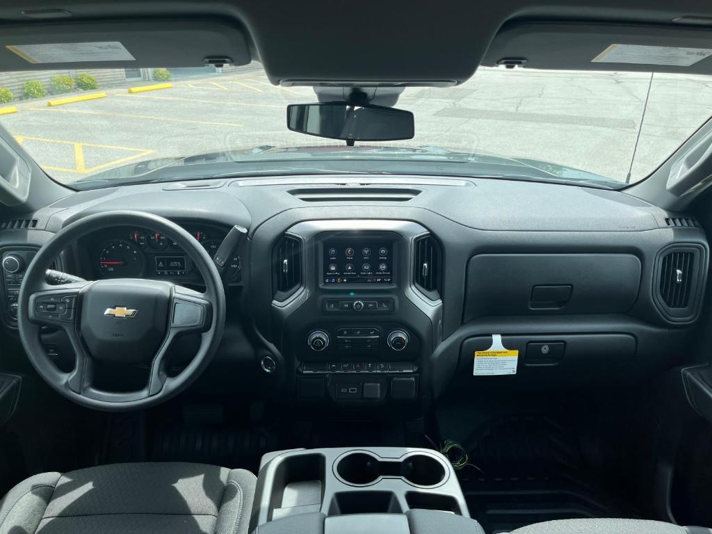new 2025 Chevrolet Silverado 1500 car, priced at $52,082