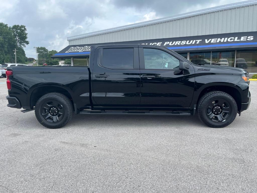 new 2025 Chevrolet Silverado 1500 car, priced at $52,082