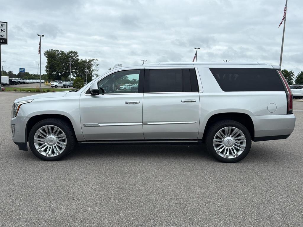 used 2017 Cadillac Escalade ESV car, priced at $30,995