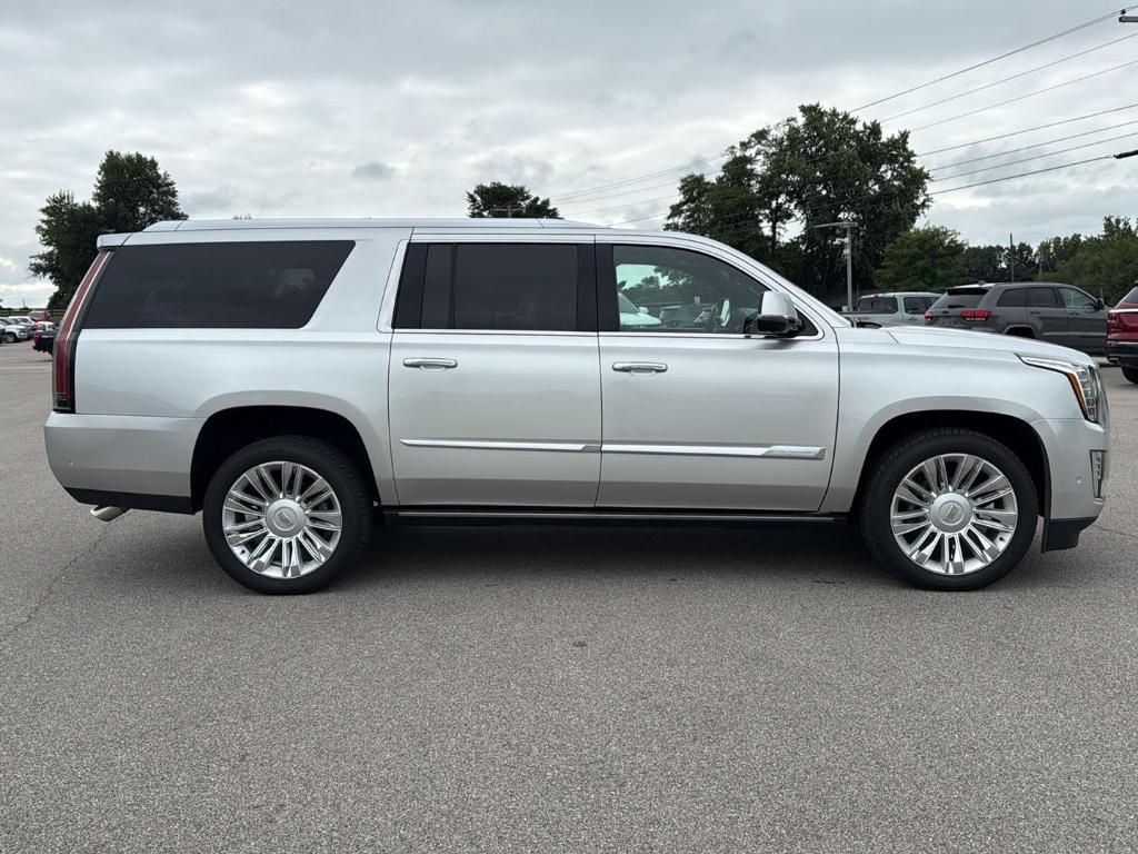 used 2017 Cadillac Escalade ESV car, priced at $30,995