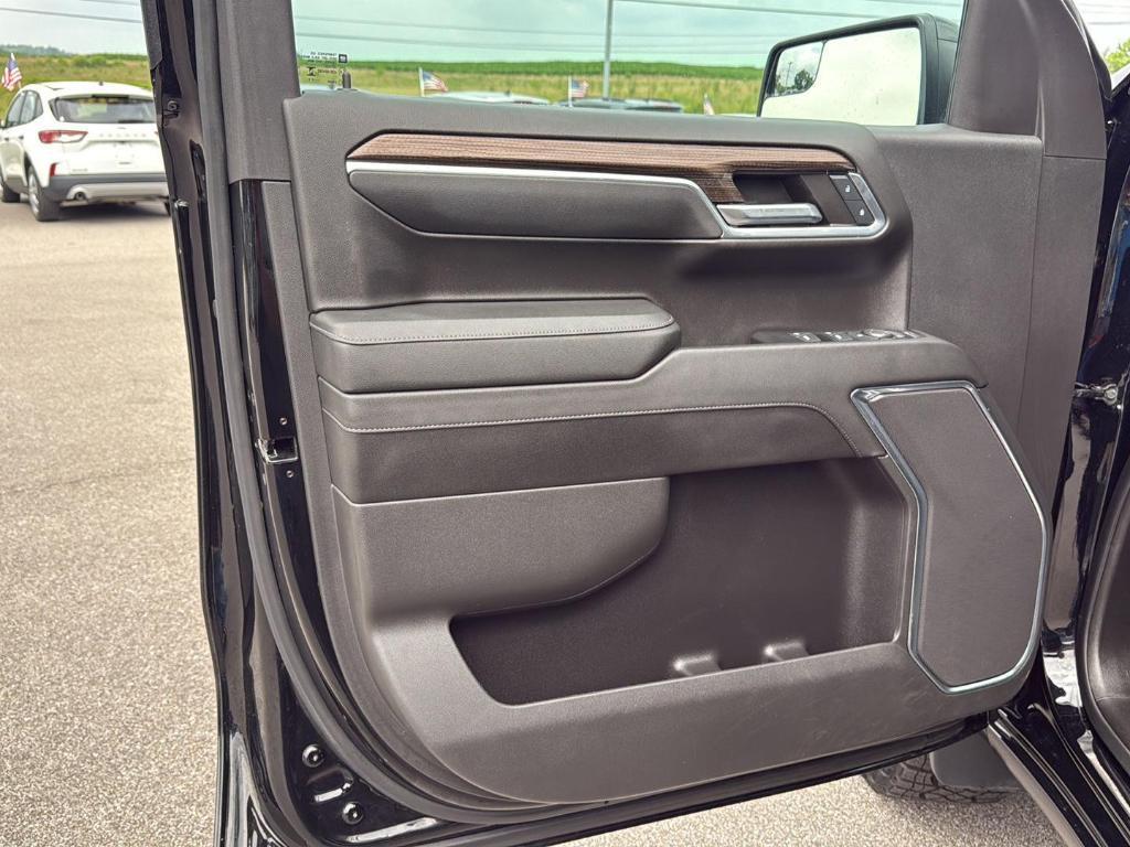 used 2024 Chevrolet Silverado 1500 car, priced at $53,900
