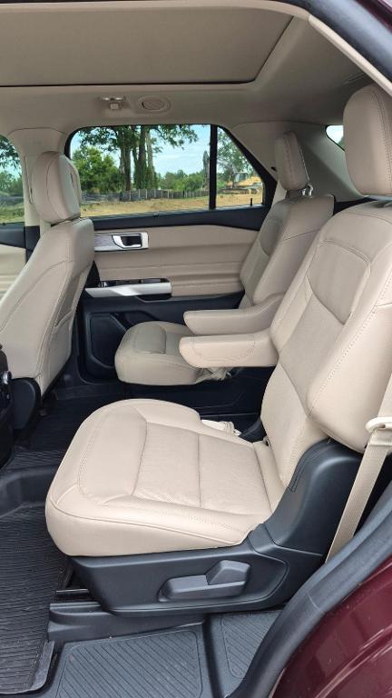 used 2023 Ford Explorer car, priced at $40,995