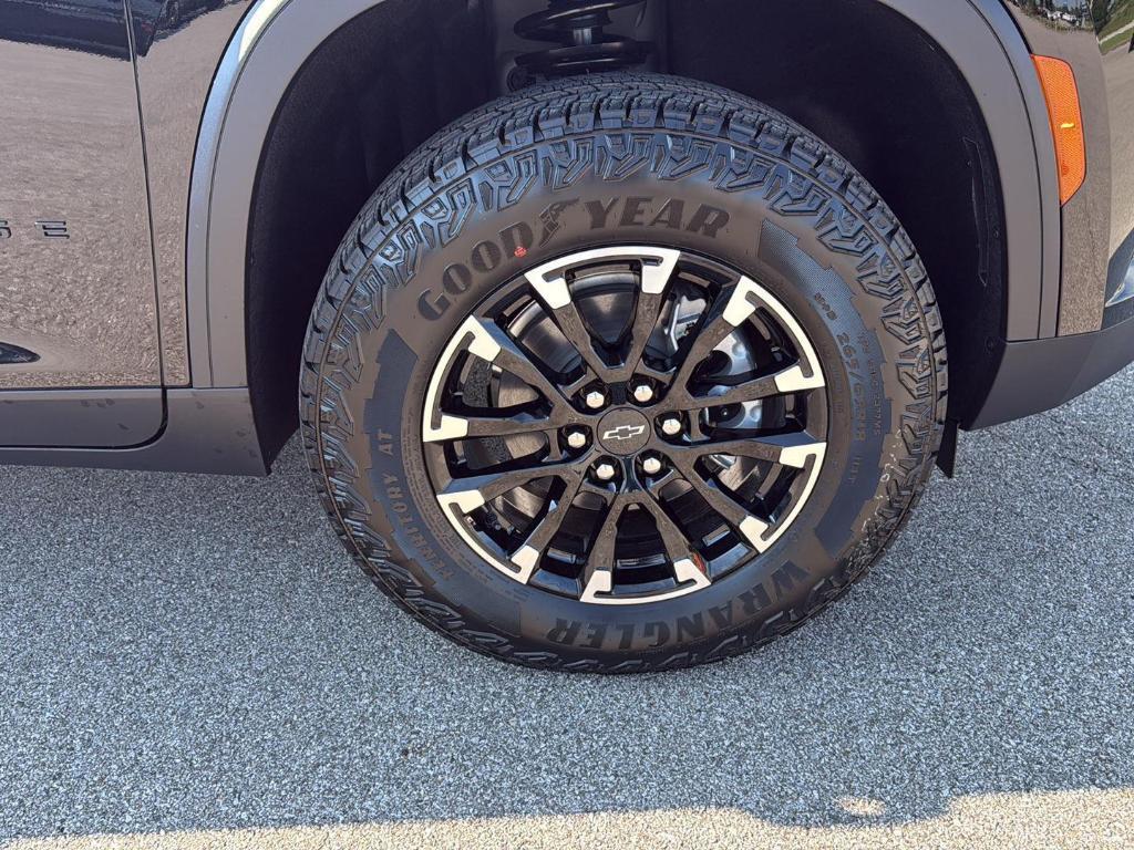 new 2026 Chevrolet Traverse car, priced at $52,660