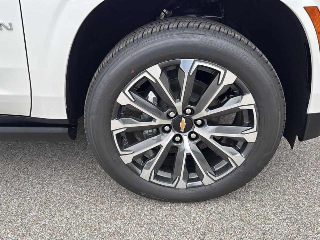 new 2025 Chevrolet Suburban car, priced at $91,315