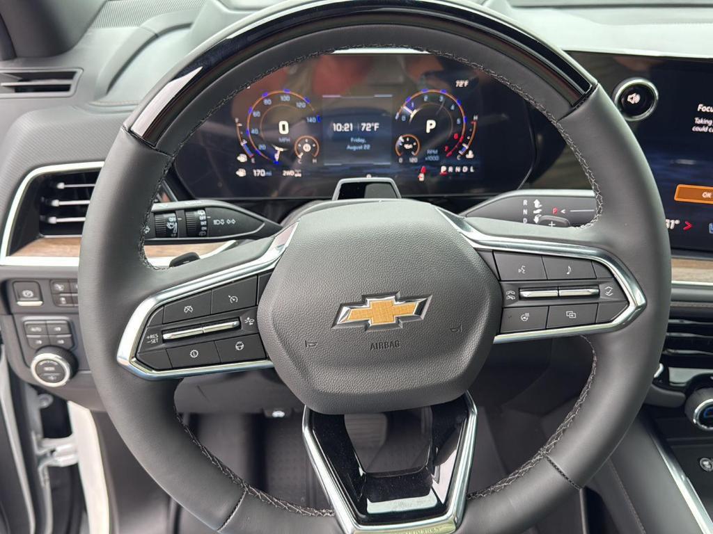 new 2025 Chevrolet Suburban car, priced at $91,315