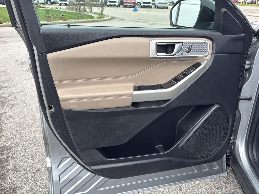used 2021 Ford Explorer car, priced at $26,995