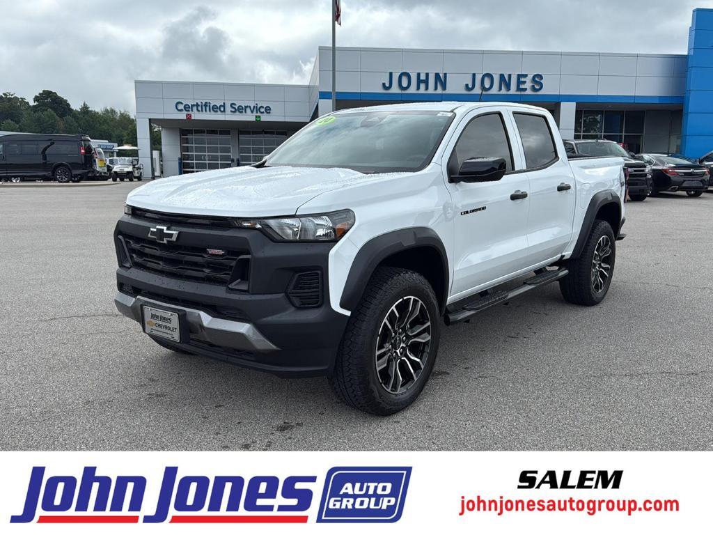 used 2024 Chevrolet Colorado car, priced at $40,995