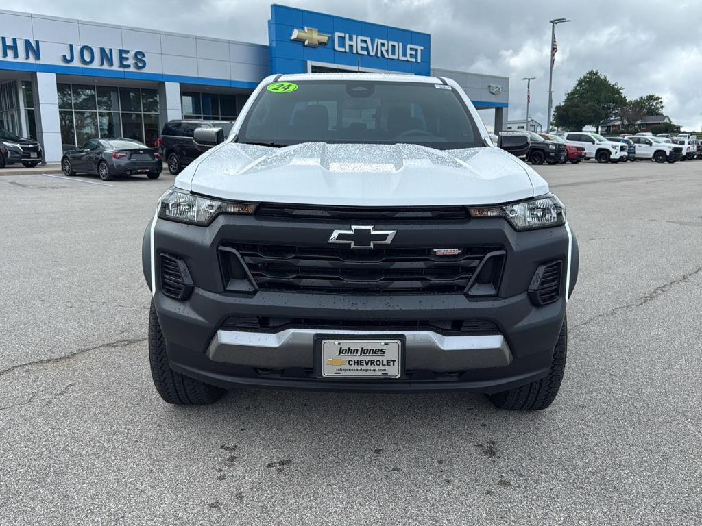 used 2024 Chevrolet Colorado car, priced at $40,995