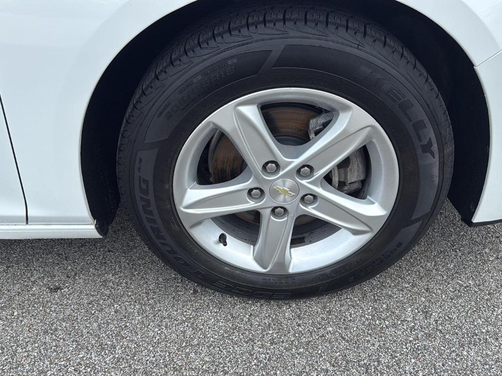 used 2020 Chevrolet Malibu car, priced at $15,000