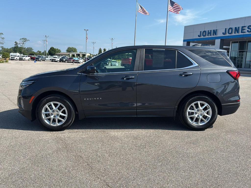 used 2023 Chevrolet Equinox car, priced at $25,000