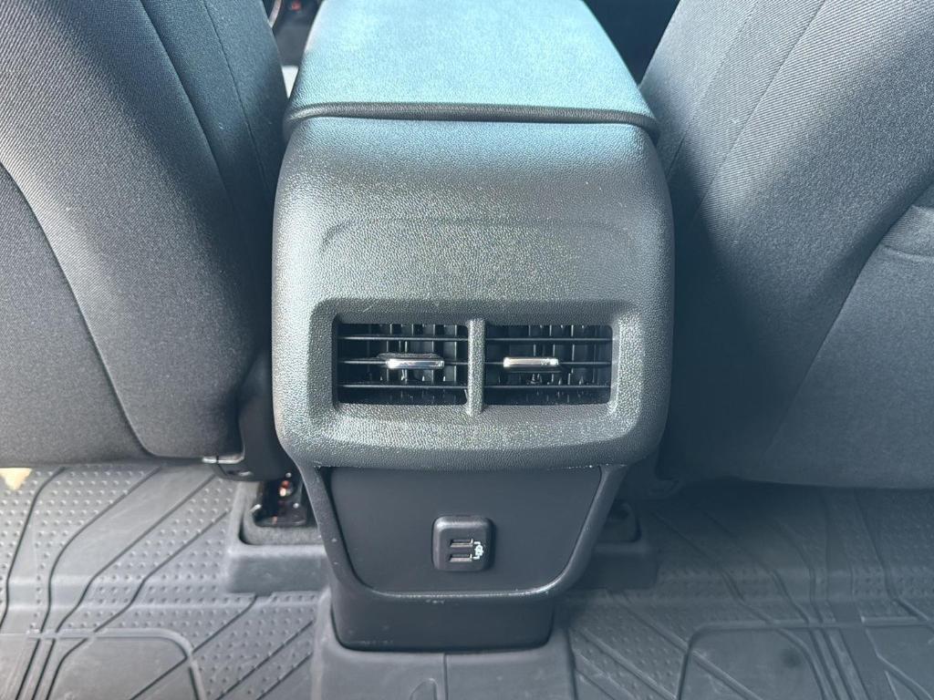 used 2023 Chevrolet Equinox car, priced at $21,895