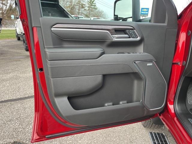 new 2025 Chevrolet Silverado 3500 car, priced at $84,710