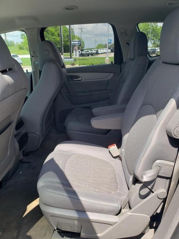 used 2017 Chevrolet Traverse car, priced at $12,895
