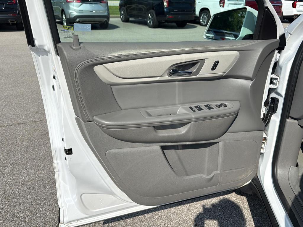 used 2017 Chevrolet Traverse car, priced at $12,745