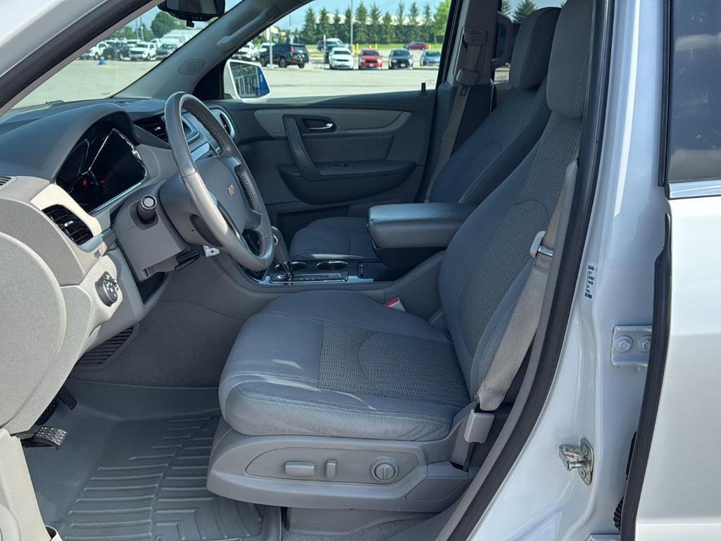 used 2017 Chevrolet Traverse car, priced at $12,745