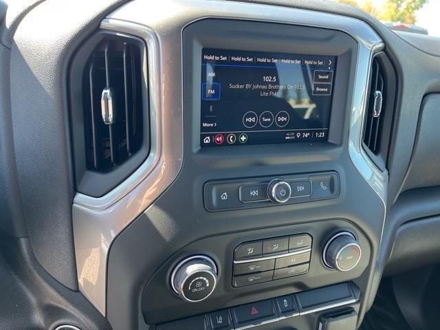 new 2024 Chevrolet Silverado 2500 car, priced at $68,812