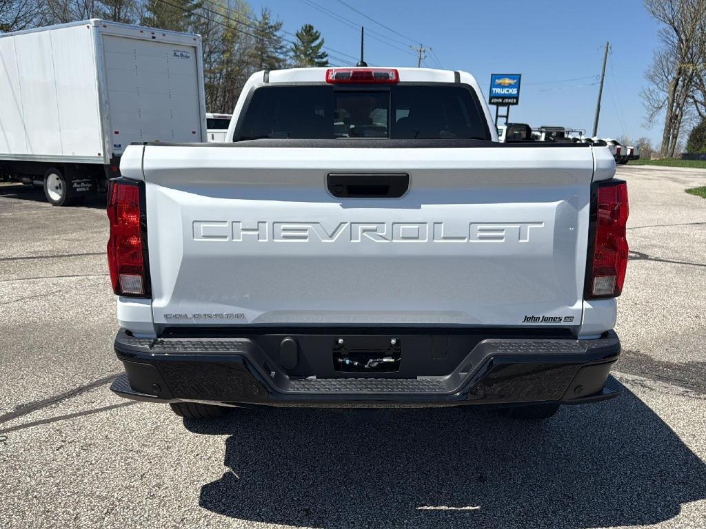 new 2025 Chevrolet Colorado car, priced at $34,010