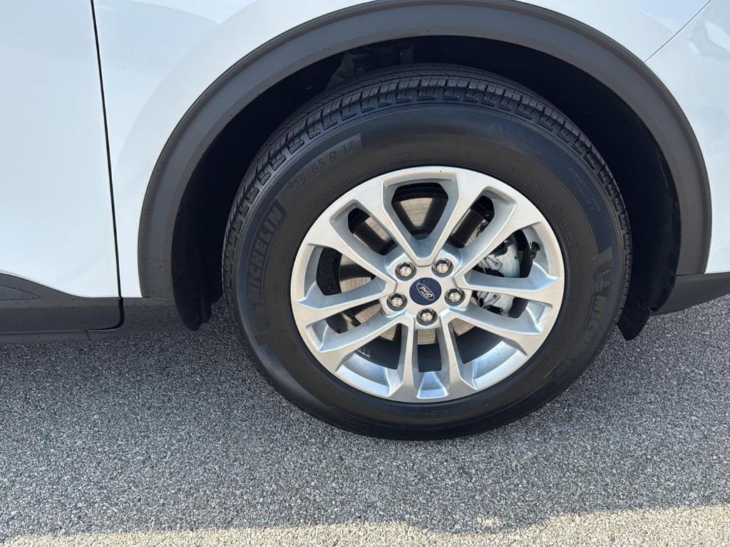 used 2021 Ford Escape car, priced at $19,875