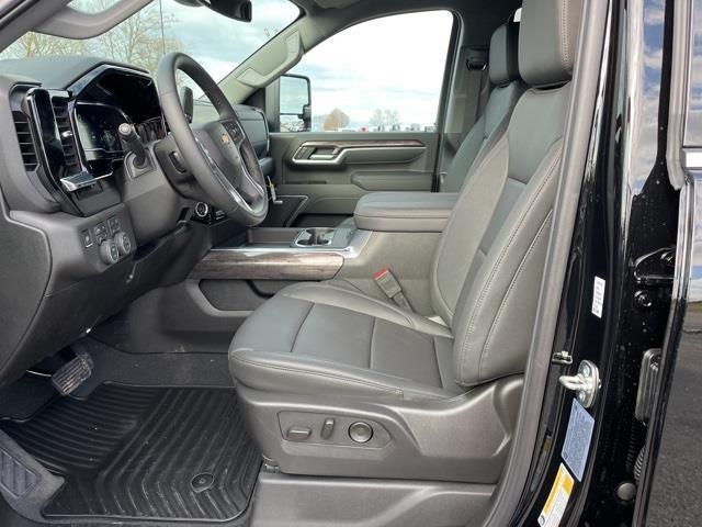 new 2025 Chevrolet Silverado 3500 car, priced at $85,265