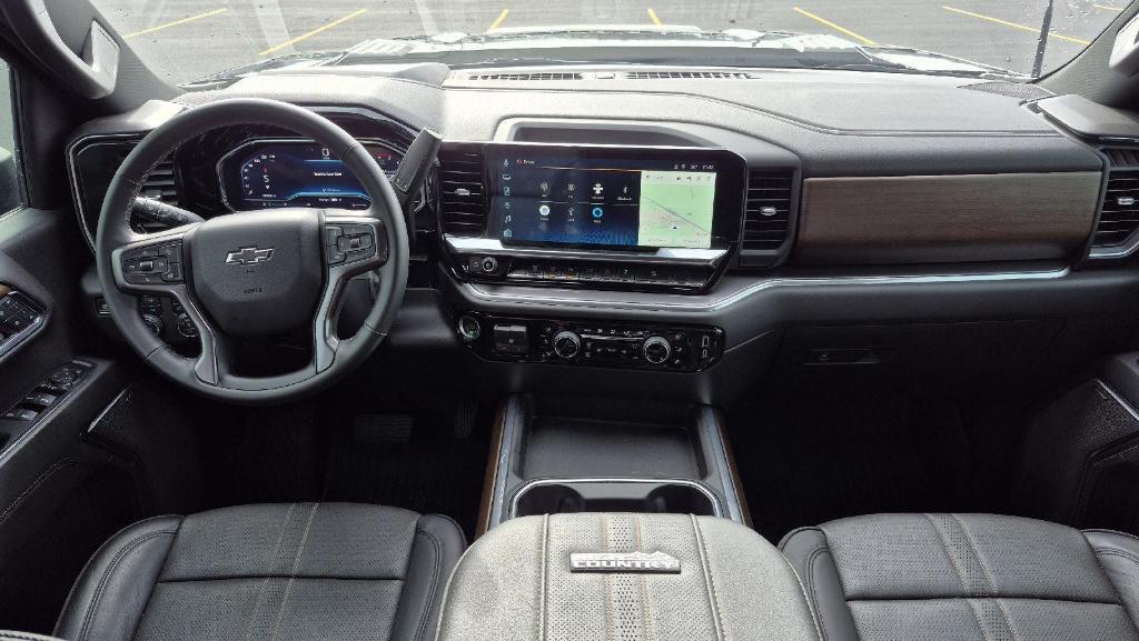 used 2024 Chevrolet Silverado 2500 car, priced at $69,995