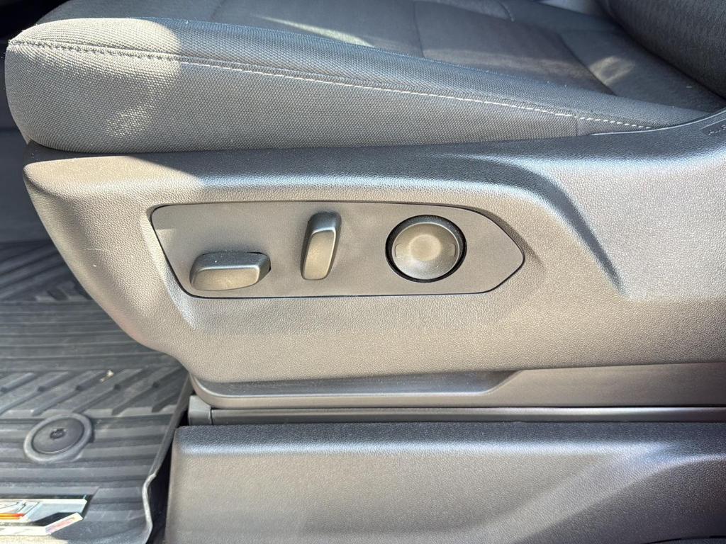 used 2024 Chevrolet Silverado 1500 car, priced at $49,995