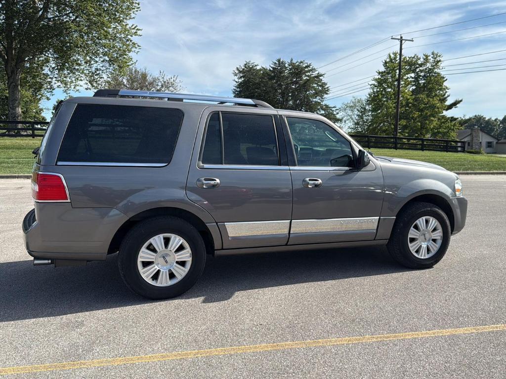used 2014 Lincoln Navigator car, priced at $8,995