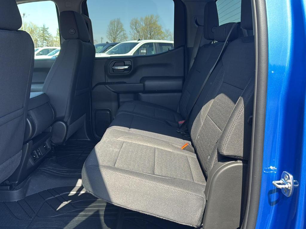 new 2025 Chevrolet Silverado 1500 car, priced at $44,560