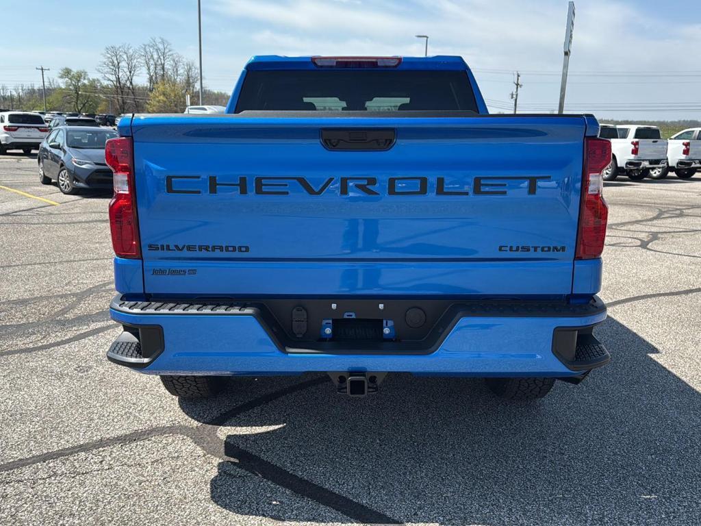 new 2025 Chevrolet Silverado 1500 car, priced at $44,560