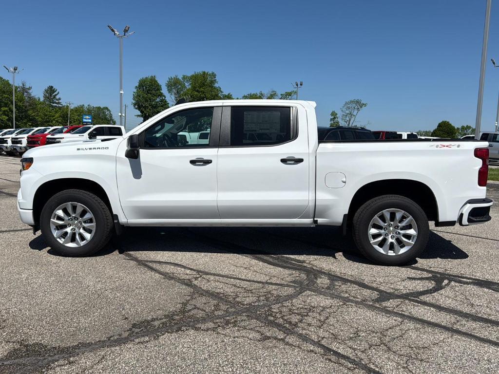 new 2025 Chevrolet Silverado 1500 car, priced at $43,005