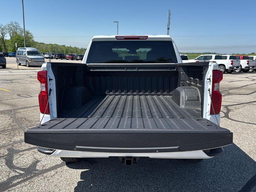 new 2025 Chevrolet Silverado 1500 car, priced at $43,005