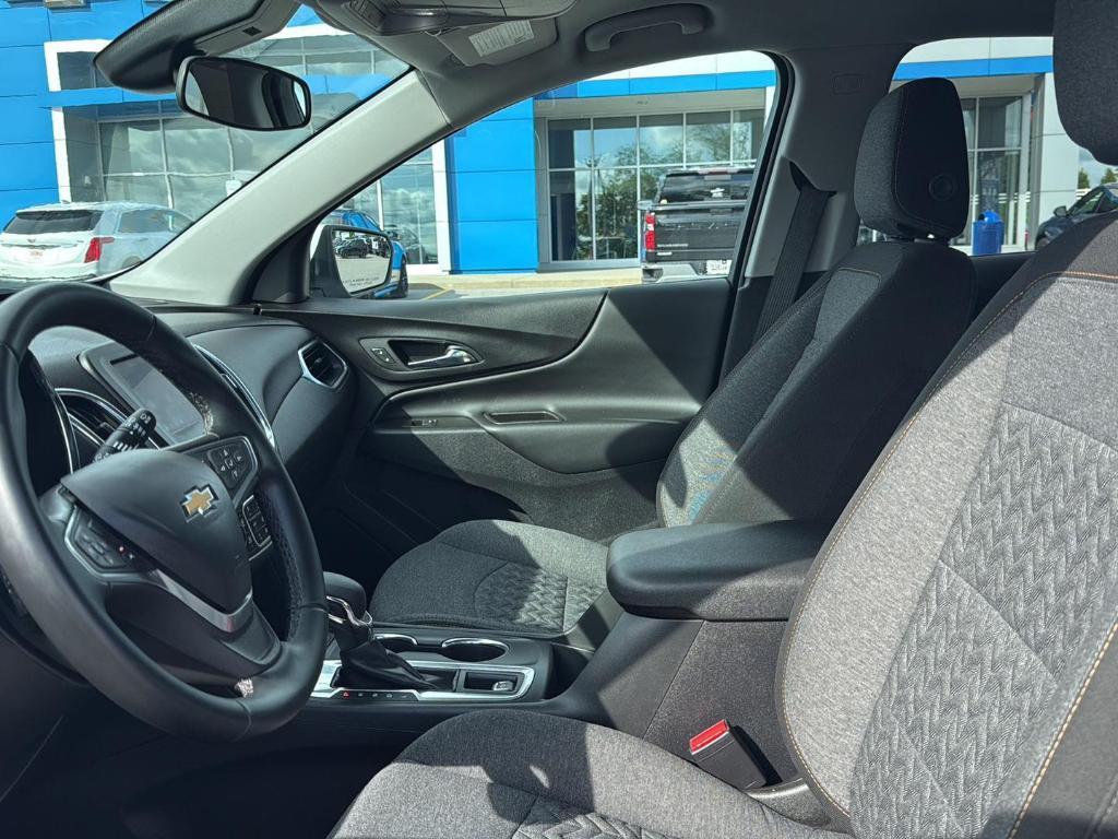 used 2023 Chevrolet Equinox car, priced at $25,995