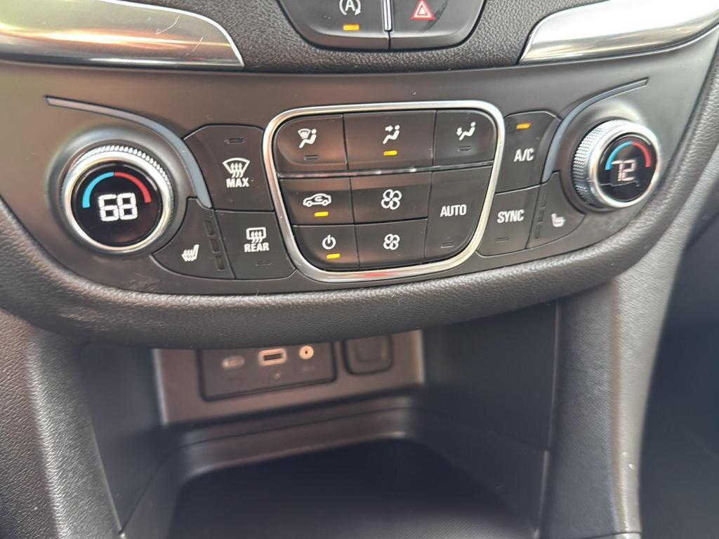 used 2023 Chevrolet Equinox car, priced at $25,995