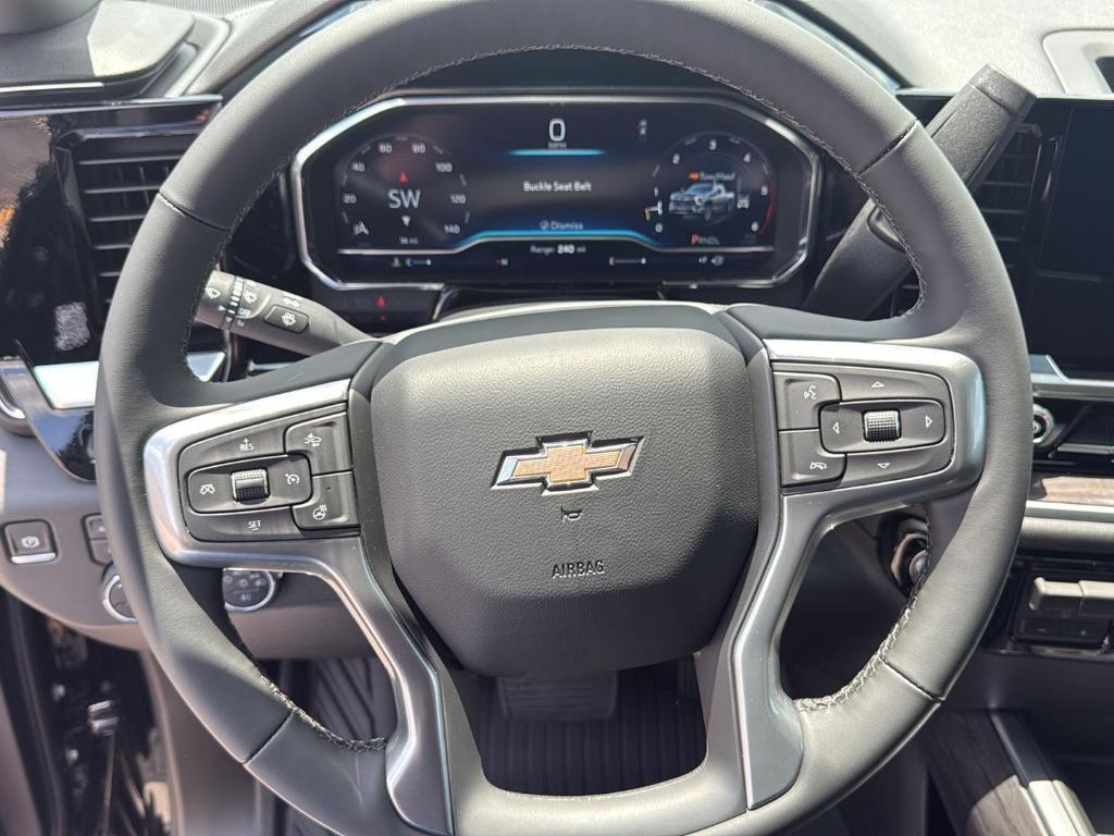 new 2025 Chevrolet Silverado 2500 car, priced at $82,070