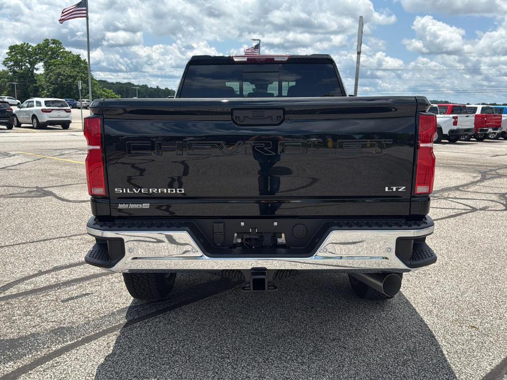 new 2025 Chevrolet Silverado 2500 car, priced at $82,070