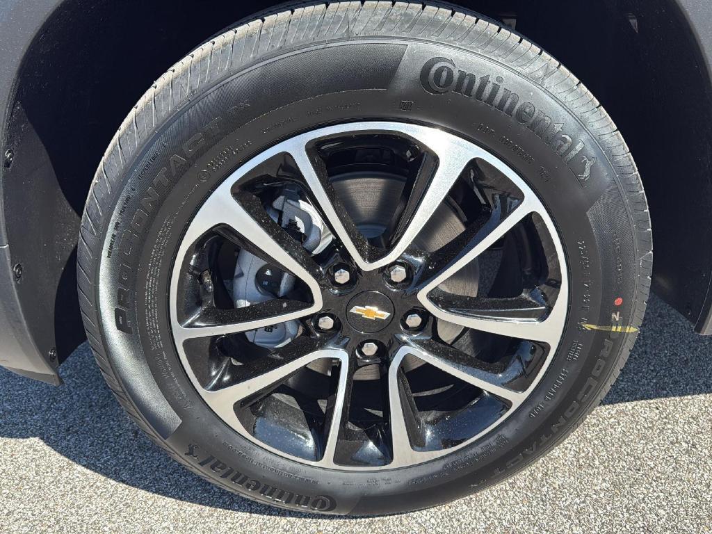 new 2025 Chevrolet TrailBlazer car, priced at $26,625