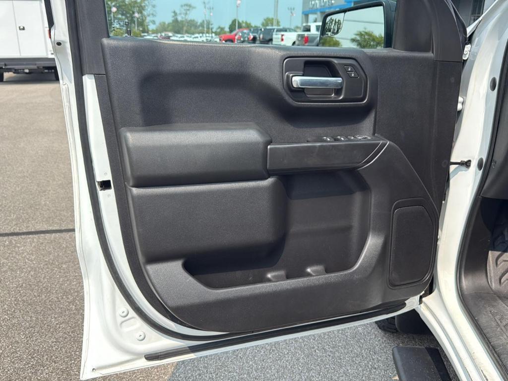 used 2022 Chevrolet Silverado 1500 car, priced at $27,745